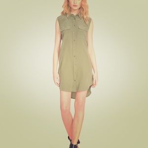 Equipment Slim Signature Silk Shirtdress in Green